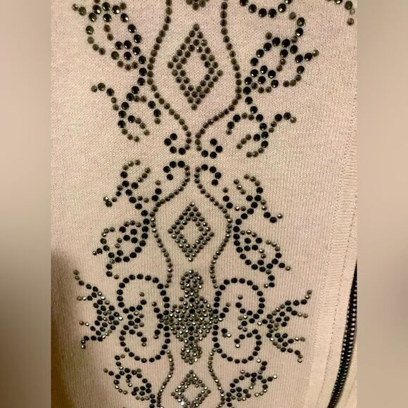 Zinergy by Chico’s Womens Sweater Zipper up Floral sequins Size 1 = M - Picture 2 of 7